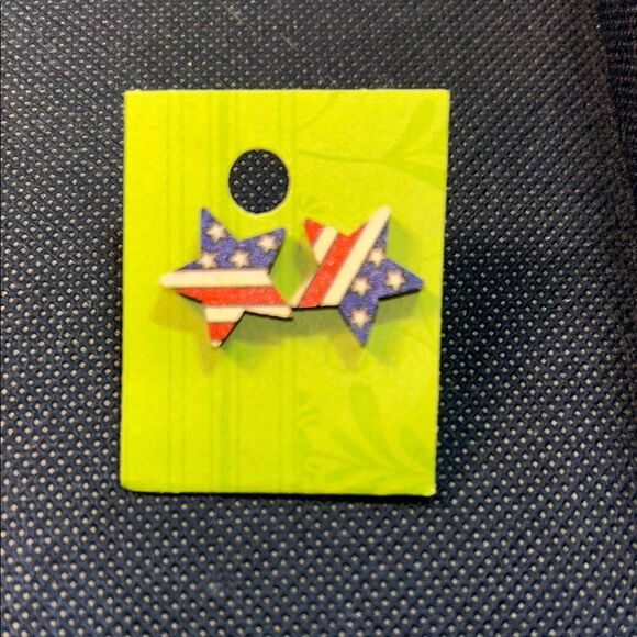 Patriotic Earrings - Picture 3 of 8
